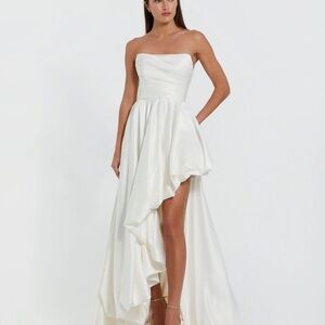 Mac Duggal - White Strapless Ruched High Low Gown